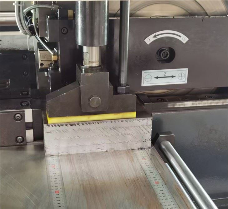 Factory Made With Lower Price CNC Sawing And Milling Machine From China